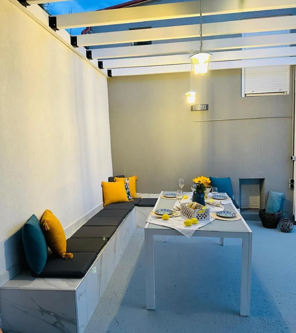 סוזופולי Astre&Jeanne Suites 0*,  יוון
